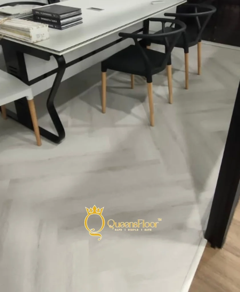 “QueensFloor vs JENFloor”