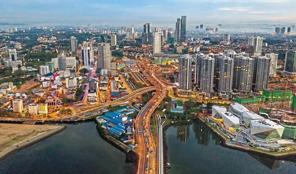 柔新特区的“磁铁效应”：税务优惠怎么拿？