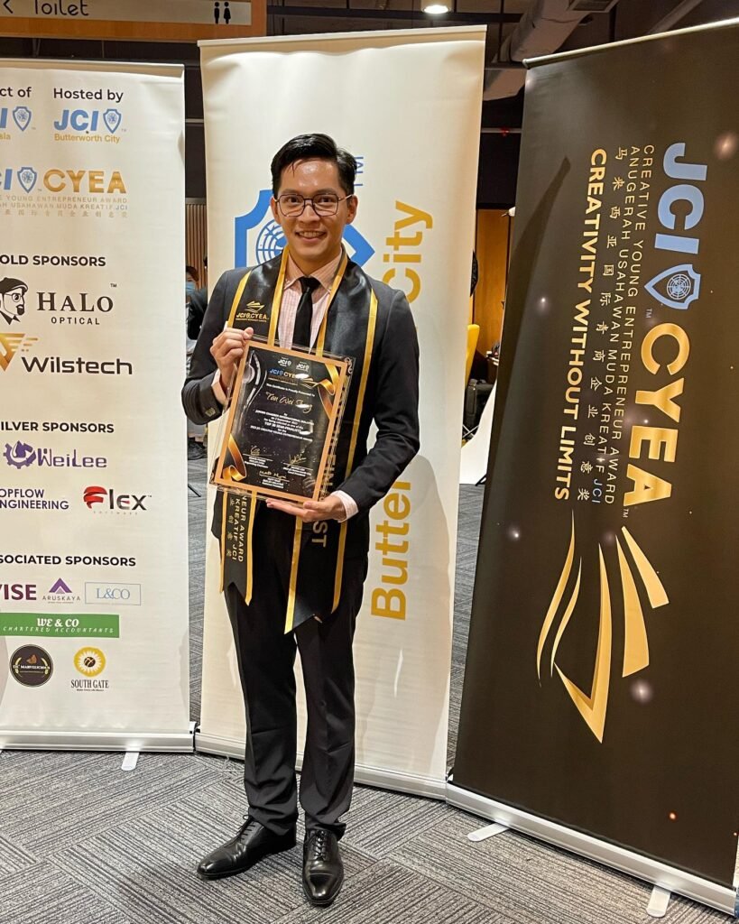 Dr. Shane Tan Neucleus
